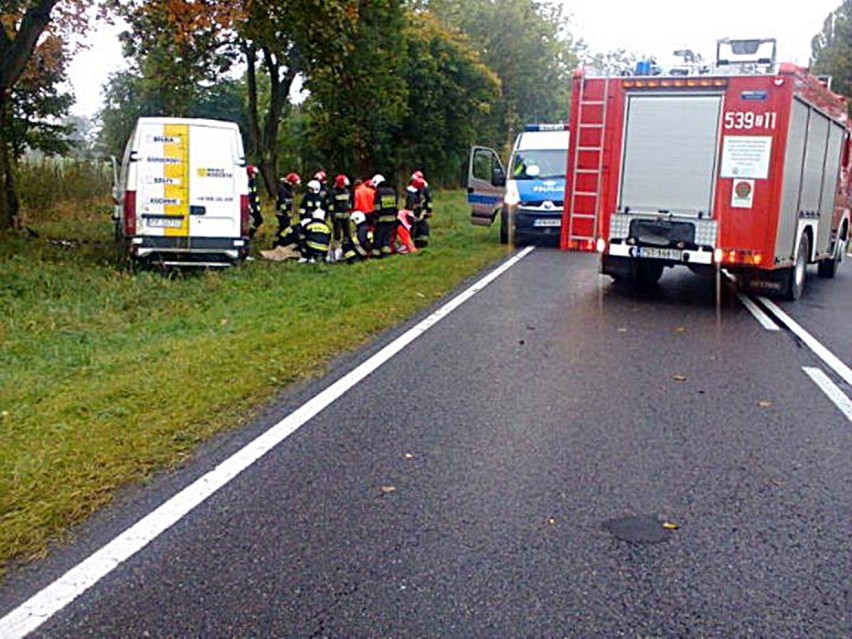 Wypadek w Krąpielu. Dwóch mężczyzn rannych