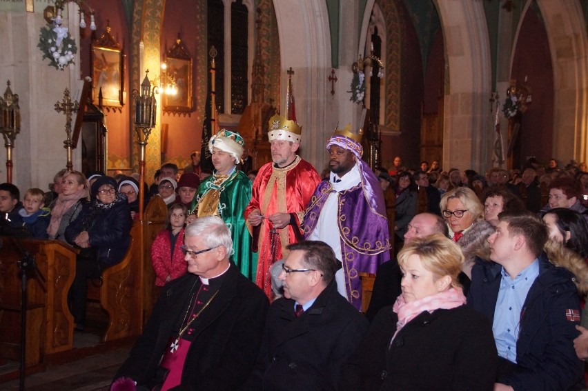 Święto Trzech Króli w Libiążu. W uroczystościach wzięło udział około pół tysiąca mieszkańców [ZDJĘCIA]