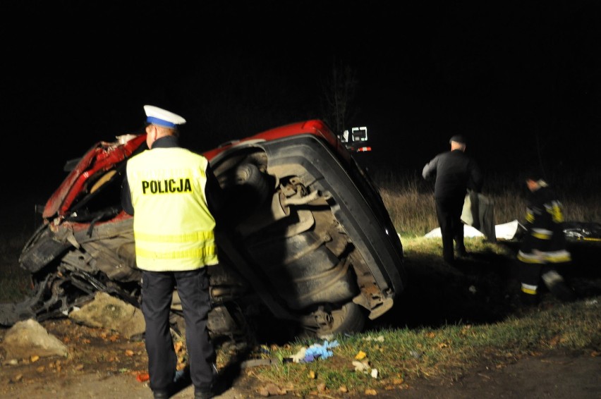 W wypadku w Piasecznie zginęły 3 osoby