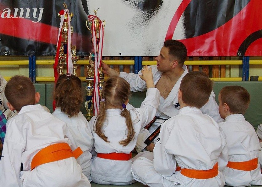 Seminarium karate w SP nr 4 w Będzinie