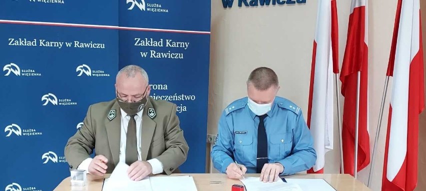 Zakład Karny w Rawiczu podpisał porozumienie z Nadleśnictwem Góra Śląska. Osadzeni będą mogli pracować w lasach