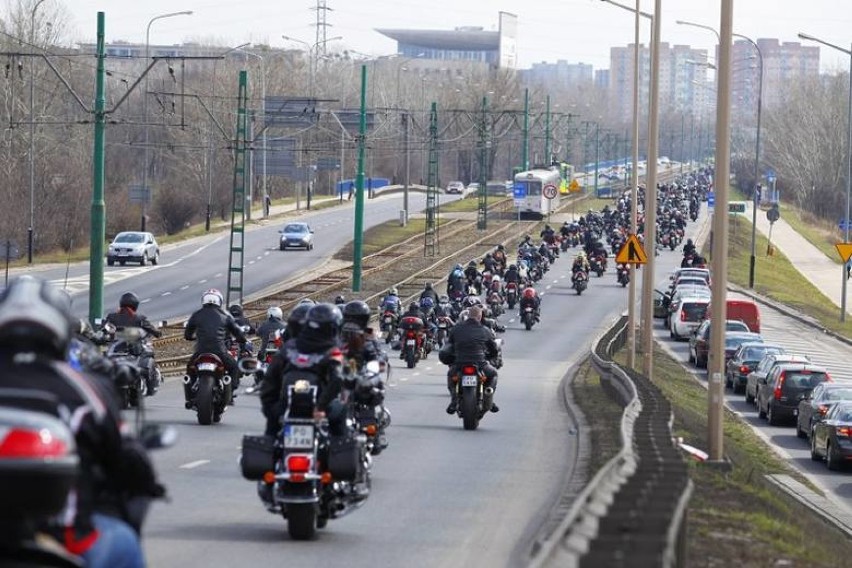 Serwis dla fanów motoryzacji - zobacz MOTO na...