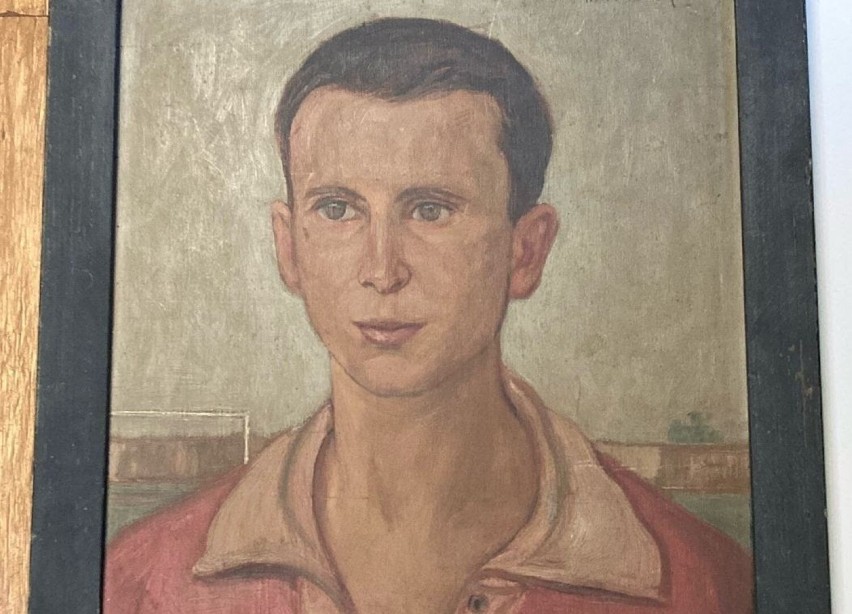 Kibice kupili portret przedwojennego piłkarza Wisły Kraków