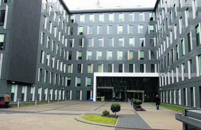 UPS zlokalizowało swoje centrum usług wspólnych naprzeciwko Politechniki Łódzkiej  i zatrudnia jej studentów