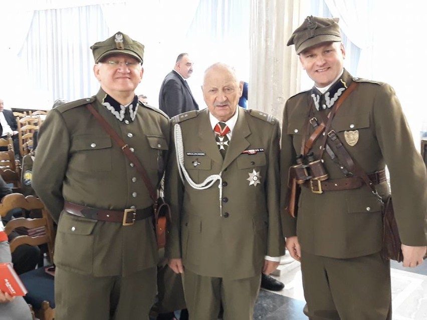 Drużyna Tradycji 70 Pułku Piechoty w Pleszewie wzięła udział w obchodach Dnia Pamięci Żołnierzy Wyklętych w Warszawie