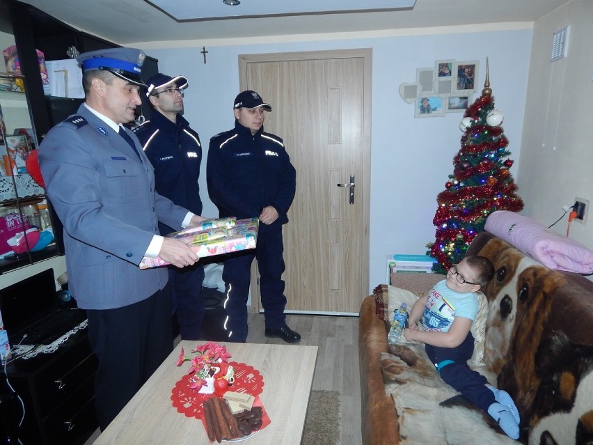 Policjanci z Radziejowa spełnili marzenia Gabrysia z Osięcin [zdjęcia]
