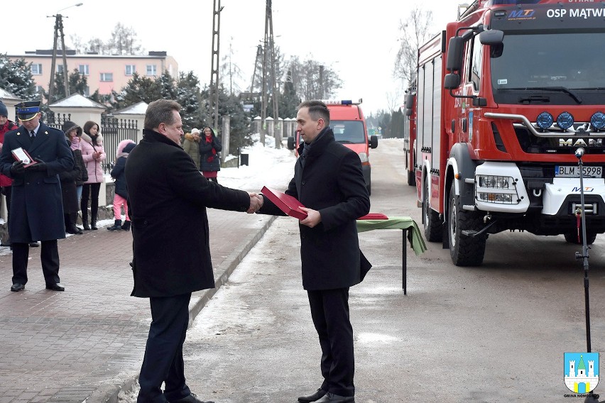 Uroczyste przekazanie oraz poświęcenie wozu ratowniczo -...