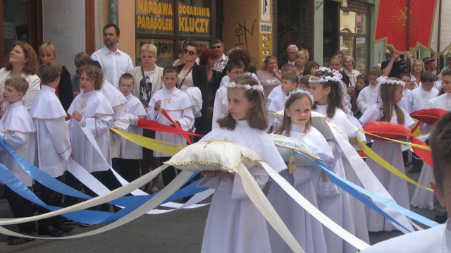 Boże Ciało Jelenia Góra. Procesja parafii pw. św. Erazma i Pankracego