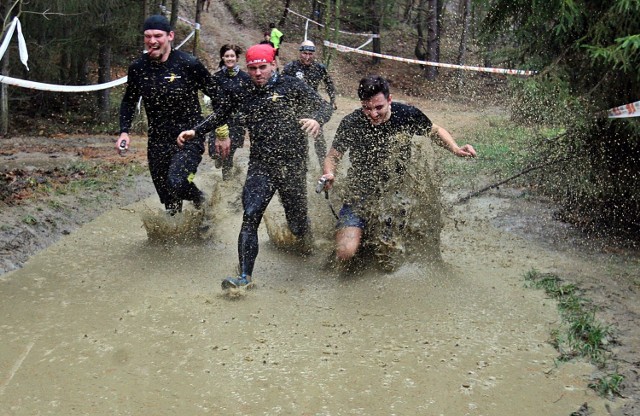 Charytatywna akcja „Dzień Pomocy dla Oli: Akcja Refundacja!” w Kolibki Adventure Park