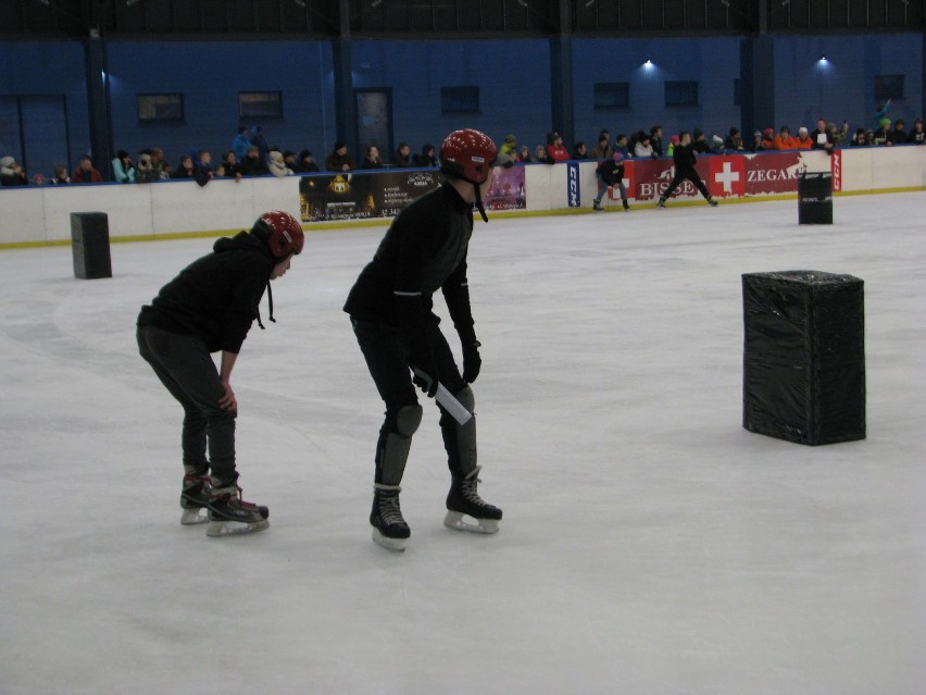 Freestyle Ice Skating na Burloch Arenie