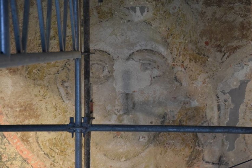 Cenną polichromię odkryto w kościele franciszkanów w Kaliszu