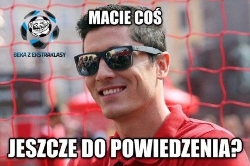 Robert Lewandowski kończy 32 lata. Zobacz najlepsze memy o polskim napastniku [GALERIA]