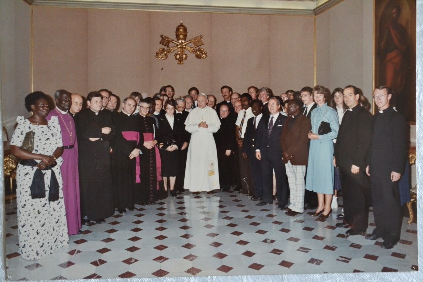 1983 rok. Międzynarodowe, ekumeniczne spotkanie duszpasterzy...