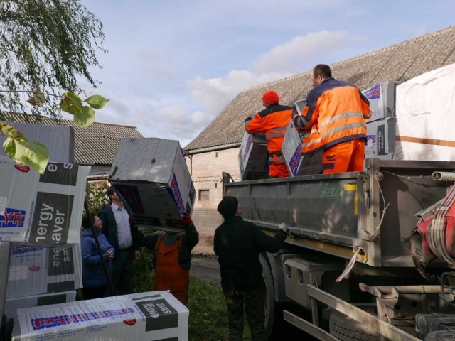 To już kolejny transport materiałów budowlanych, które dotarły do powiatu tucholskiego w ubiegłym tygodniu.