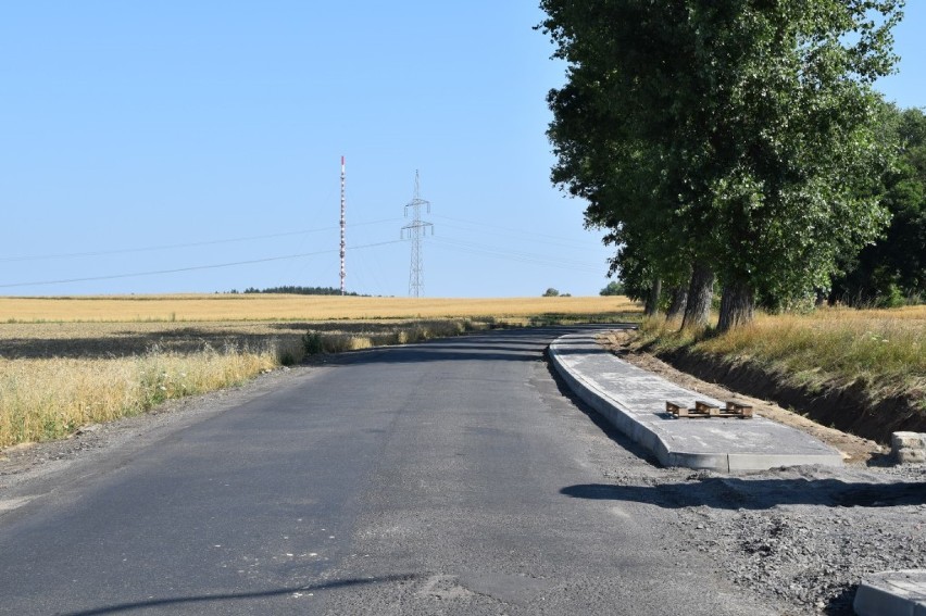 Trwa drugi etap przebudowy drogi z Siekierczyna do Nowej Karczmy