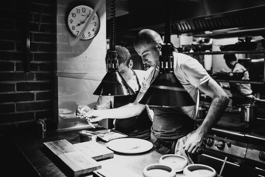 Wojciech Korfel w czołówce najlepszych szefów kuchni