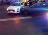 Wypadek w centrum Bydgoszczy. Trzy auta zderzyły się na ul. Focha [zdjęcia]
