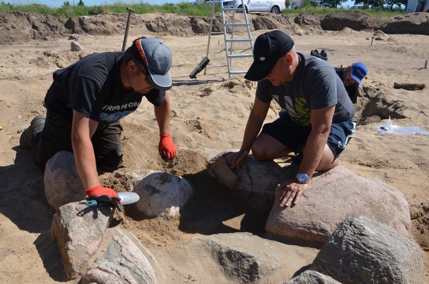 Archeolodzy od lat prowadzą badania archeologiczne w...