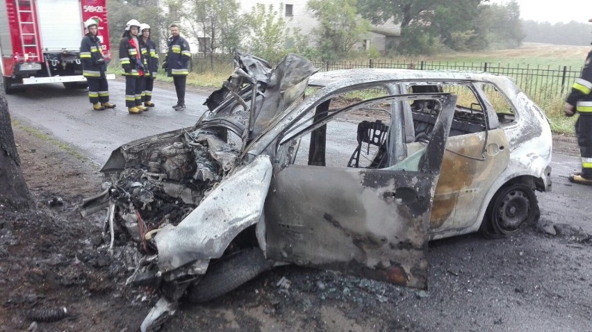 Wypadek w Czajkowie. Trzech nastolatków trafiło do szpitala [FOTO]