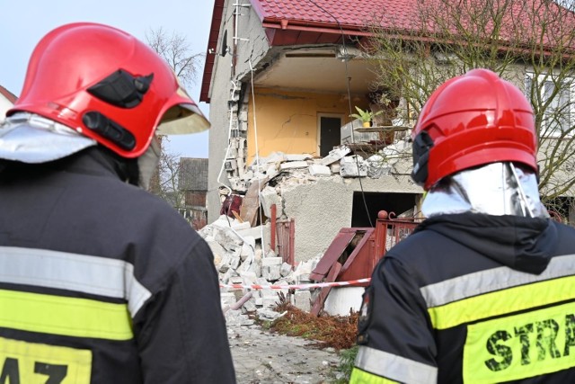 9 osób w Bydgoszczy straciło dach nad głową, po wybuchu bojlera z ciepłą wodą w domu jednorodzinnym przy ulicy Toruńskiej.