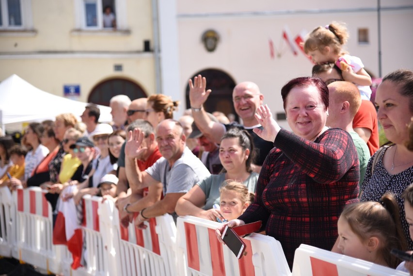 Wyścig "Tour de Pologne" przejechał przez Jarosław. Zobacz, jak mieszkańcy kibicowali! [ZDJĘCIA, WIDEO]