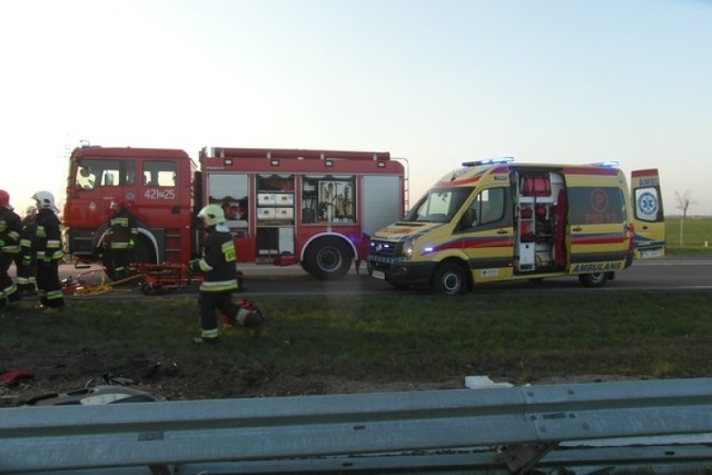 Wczoraj (18 kwietnia 2018) po godzinie 18.00 na drodze ekspresowej S5 w kierunku Poznania, przy węźle Modliszewo, doszło do niebezpiecznego wypadku. Samochód ciężarowy z naczepą wpadł w poślizg i przewrócił się. W kabinie zakleszczony został kierowca.

Czytaj dalej >>>


