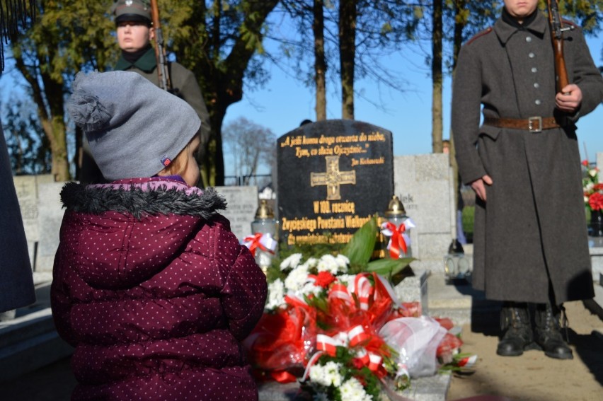 Na cmentarzu parafialnym w Bojanowie odsłonięto tablicę pamiątkową