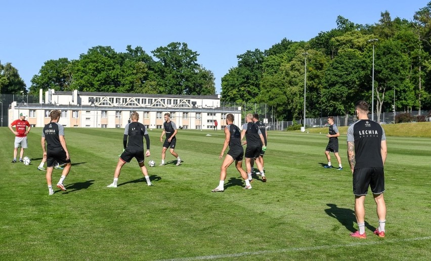 Litewski zespół sprawdzi formę piłkarzy Lechii przed startem PKO Ekstraklasy. W piątek, przed meczem, prezentacja biało-zielonych