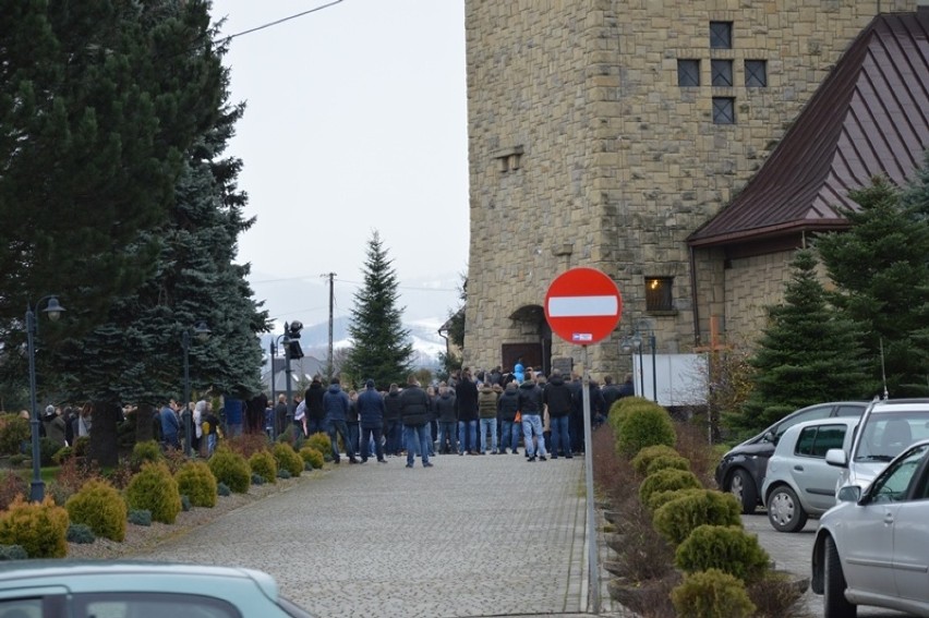 Pogrzeb tragicznie zmarłej rodziny z Nowego Sącza [ZDJĘCIA]