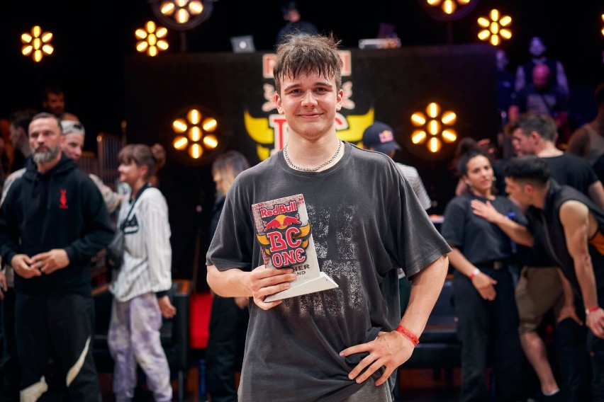 Kraków. Znamy zwycięzców turnieju tańca break dance Red Bull BC One Cypher Poland, który odbył się w niedzielę w Teatrze Łaźnia Nowa 