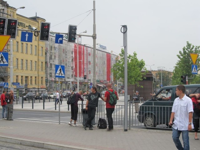 Tablica na tym maszcie ma się pojawić do końca roku