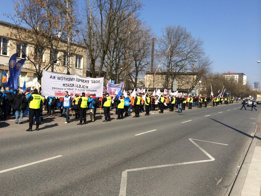 Protest kolejarzy w Warszawie