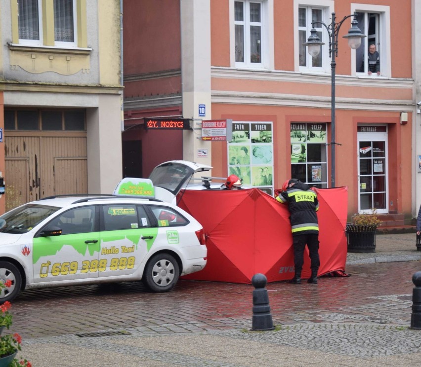 Malbork. Potrącenie na ul. Kościuszki [ZDJĘCIA]. Kobieta trafiła do szpitala