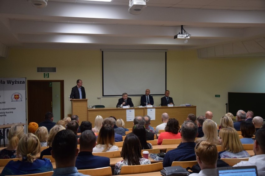 Wybory samorządowe 2018. Wielka przedwyborcza debata w Starogardzie Gdańskim ZDJĘCIA, FILM