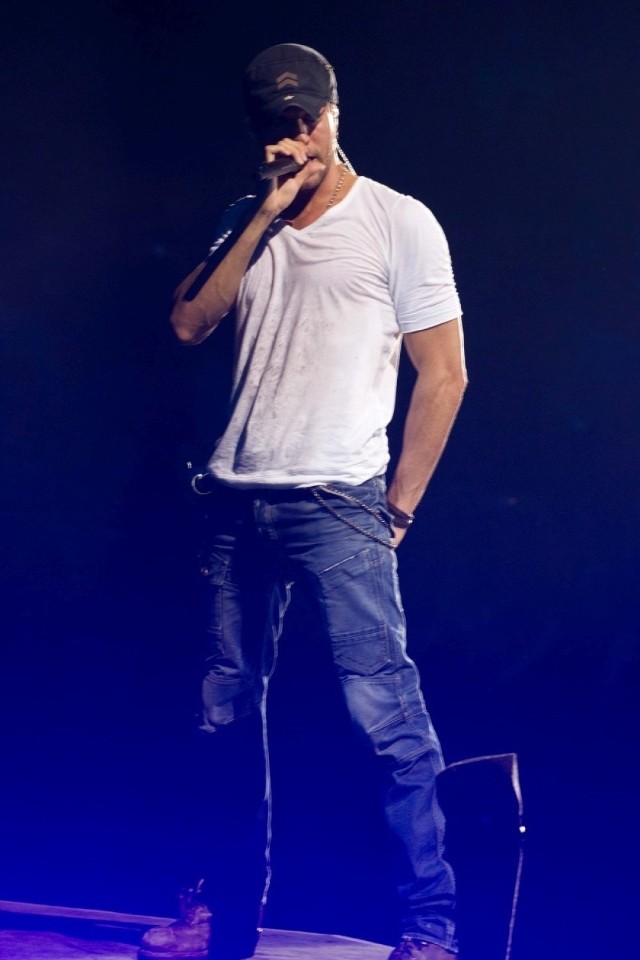 Enrique Iglesias zagra Krakowie.  Artysta wystąpi w Tauron Arena [BILETY]