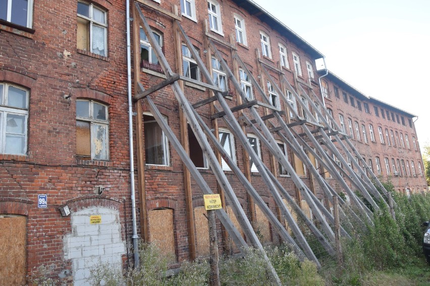 Malbork. Na Jagiellońskiej powstanie kiedyś nowy budynek komunalny? Najpierw stary dom musi zostać zrównany z ziemią