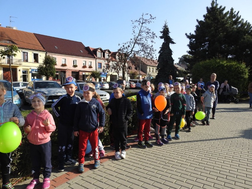 CZEMPIŃ. Dzień przedszkolaka na rynku. Świętowała około setka dzieci [ZDJĘCIA] 