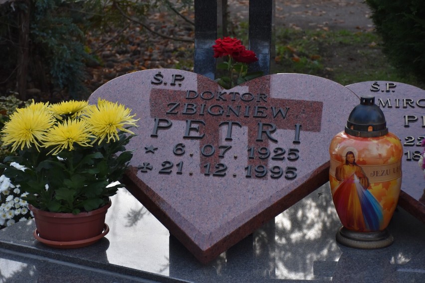 Tu jest pochowany dr Zbigniew Petri