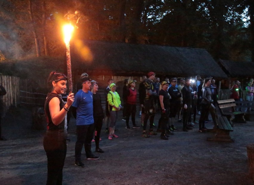 Morderczy trening do Runmageddonu nocą [ZDJĘCIA]