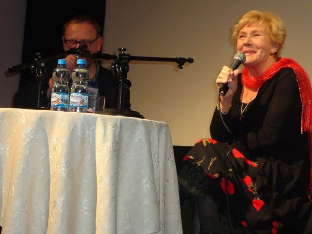 W ostrowieckim kinie Etiuda Teresa Lipowska odpowiadała na pytania widzów.