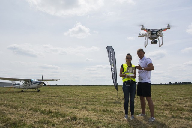 Dron może badać dym wydobywający się z komina