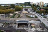 Dąbrowa Górnicza: budowa tunelu, nowych dróg, rond i peronów kolejowych w Gołonogu na półmetku 