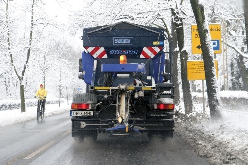 Wrocław: Wielkanoc pod śniegiem (ZDJĘCIA)