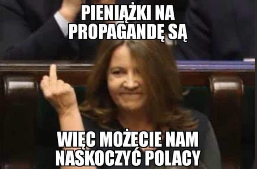Posłanka PiS Joanna Lichocka pokazała w Sejmie środkowy...