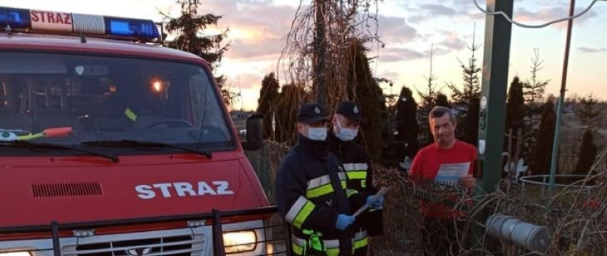 Strażacy z powiatu sępoleńskiego pomagają w akcji #szczepimy...