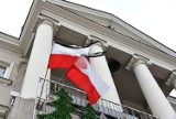 Żałoba w Kielcach po śmierci prezydenta Gdańska. Flagi z kirem, imprezy odwołane   
