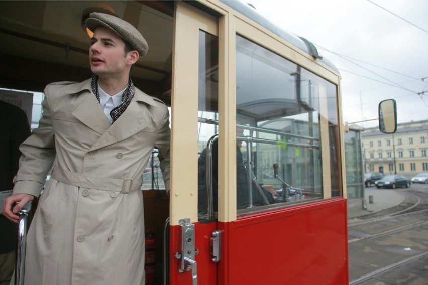 Zabytkowy tramwaj, Warszawa. Wybierz się na świąteczną...