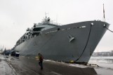 Gdynia: HMS Bulwark w gdyńskim porcie. W sobotę 18 i 19 lutego możliwe zwiedzanie