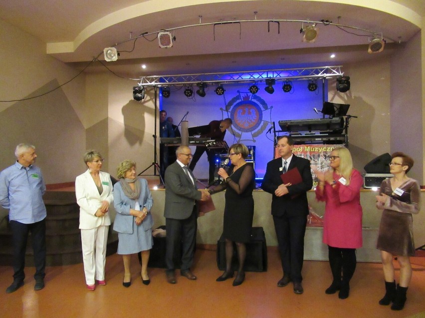 Bal w 29. rocznicę istnienia Abstynenckiego Klubu Wzajemnej Pomocy „Viola” w Brzezinach