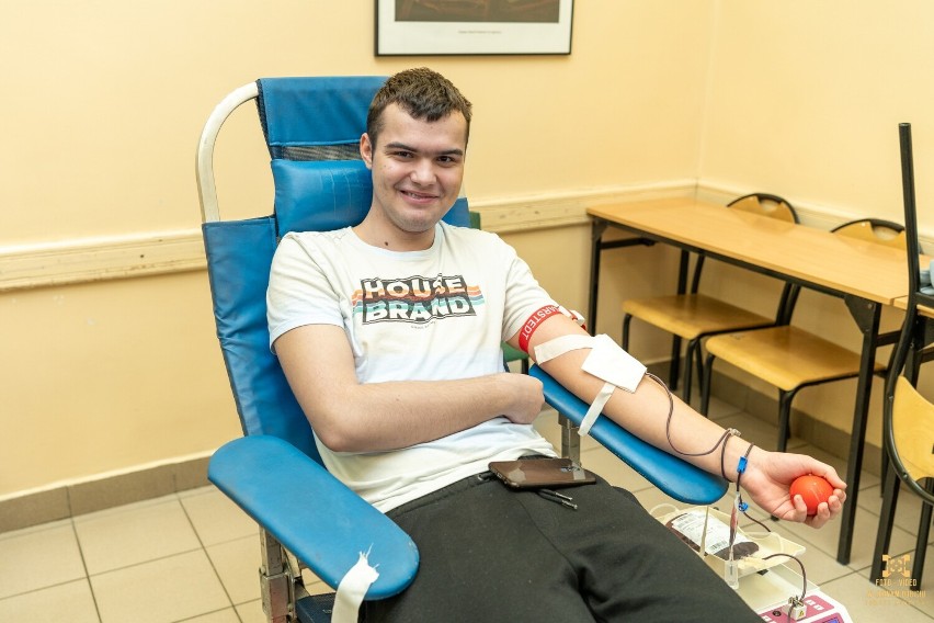 Uczniowie ZSE-E w Radomsku oddali krew
